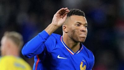 كيليان مبابي بعد الوصول لـ 400 هدف: الرقم لا يكفيني