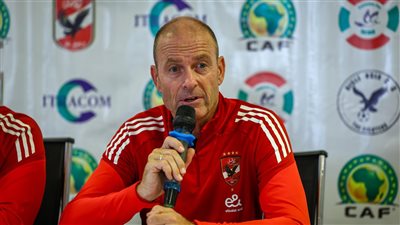 استبعاد محمد علي بن رمضان.. توروب يعلن قائمة الأهلي لمواجهة المصري في الدوري