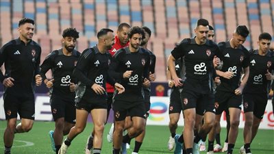 تشكيل الأهلي المتوقع لمواجهة المصري البورسعيدي اليوم فى الدوري
