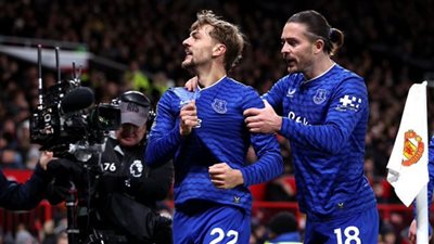 إيفرتون يفوز على مانشستر يونايتد (0/1) في الدوري الإنجليزي الممتاز