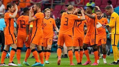 في ختام التصفيات الأوروبية..هولندا تواجه ليتوانيا المتواضعة بشعار “نقطة واحدة تكفي”