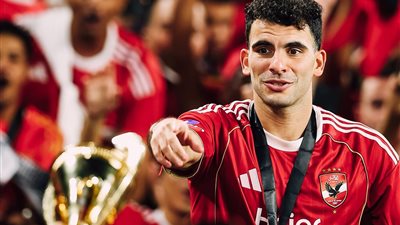 أحمد شوبير يكشف حقيقة قيمة عقد زيزو الـ100 مليون جنيه مع الأهلي