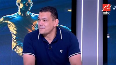 عبد الواحد السيد يخرج عن صمته ويرد على أزمة صورته بالإمارات في مجلة الأهلي