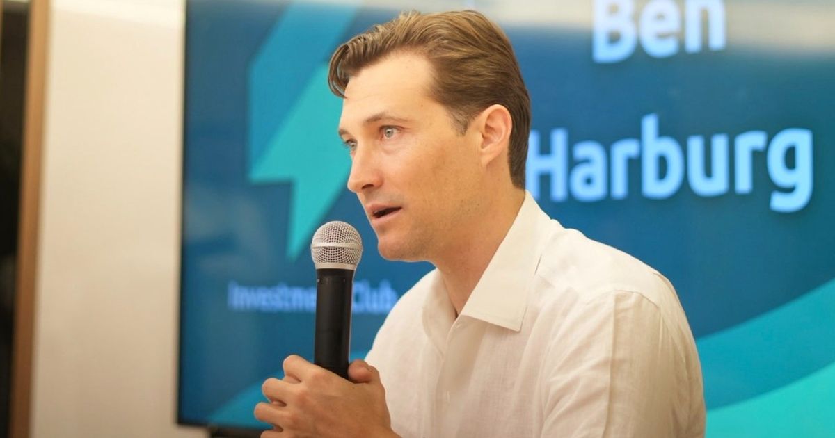 مالك الخلود بن هاربورغ: سنكرر برينتفورد وبرايتون في السعودية