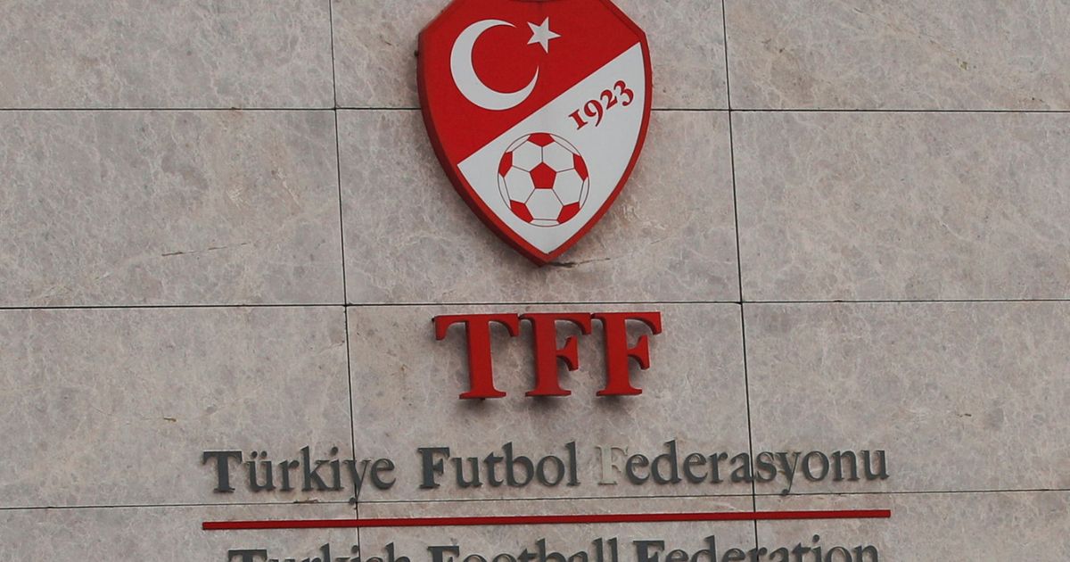 اعتقال 17 حكماً ورئيس نادٍ بالدوري التركي في فضيحة المراهنات