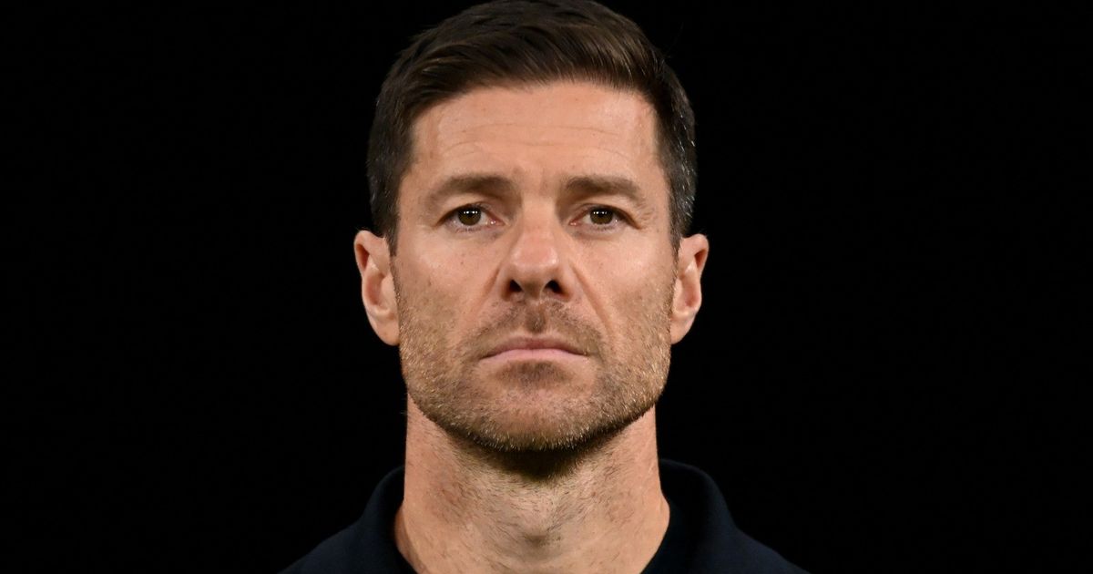 تشابي “محبط” من فينيسيوس ويخشى “تجسس ليفربول” على ريال مدريد