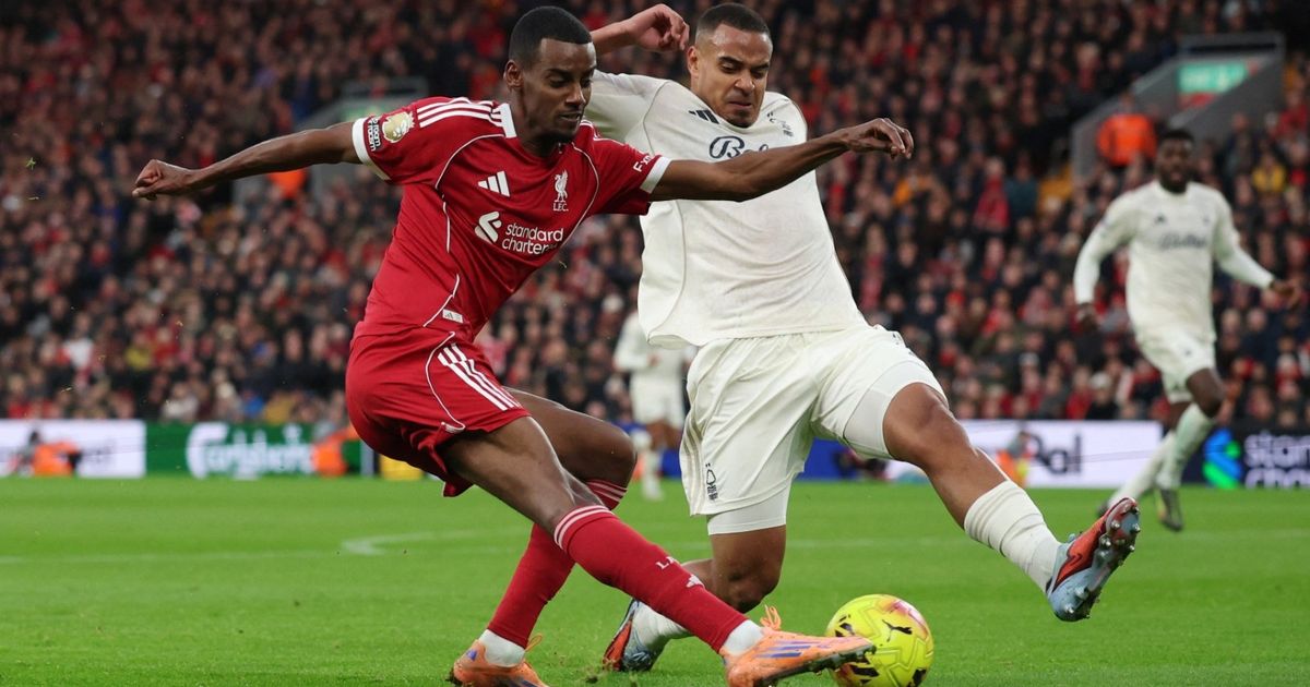 بعد صدمة إيزاك.. نظرة على مسيرة أغلى صفقات البريميرليغ