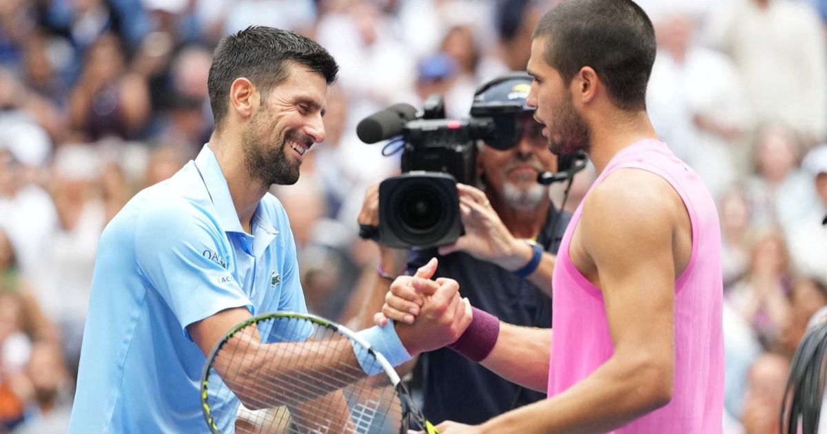 كارلوس ألكاراز: أنا بعيد كل البعد عن طاولة الثلاثي الكبير