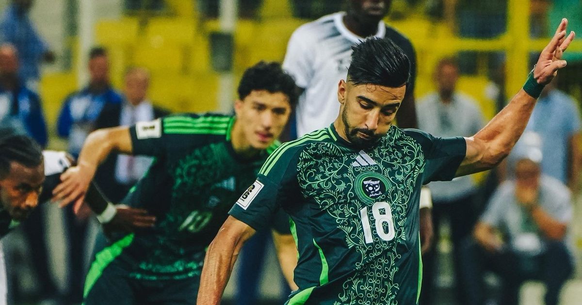 رياض محرز بديلاً.. تشكيلة الجزائر ضد زيمبابوي في جدّة