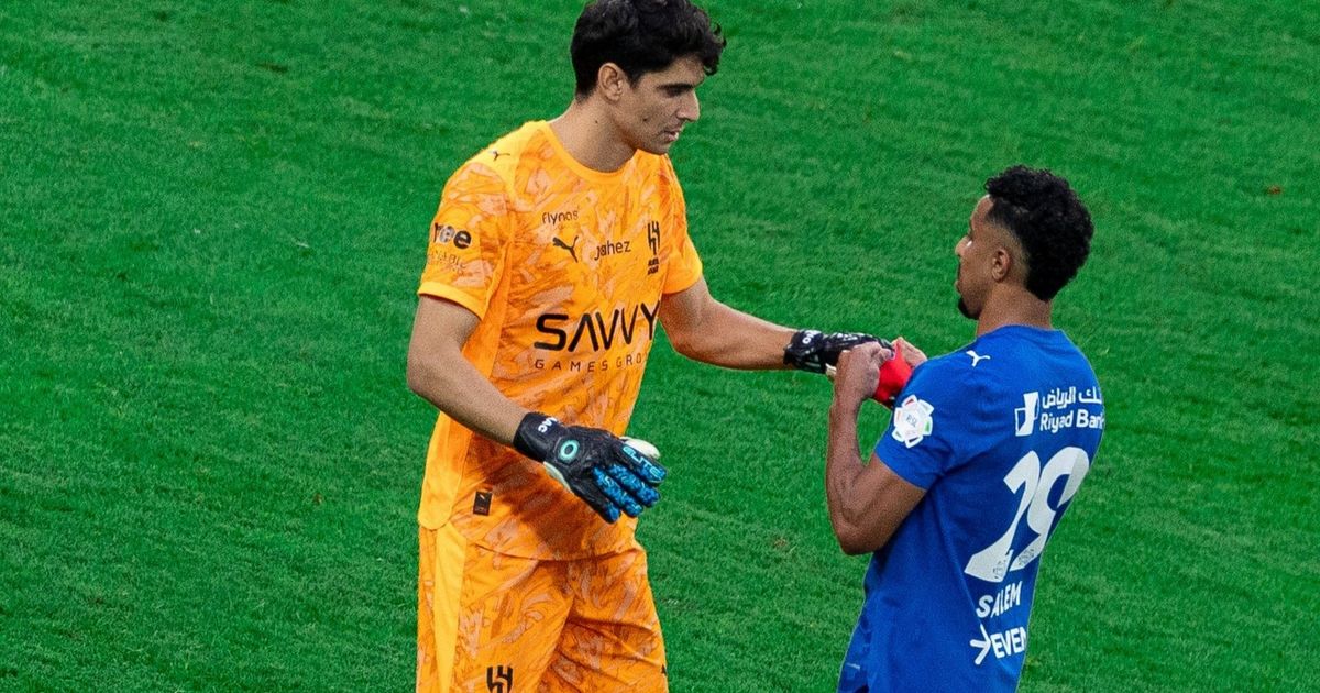 “عائلتي”.. ياسين بونو يُثني على دور الهلال وجمهوره