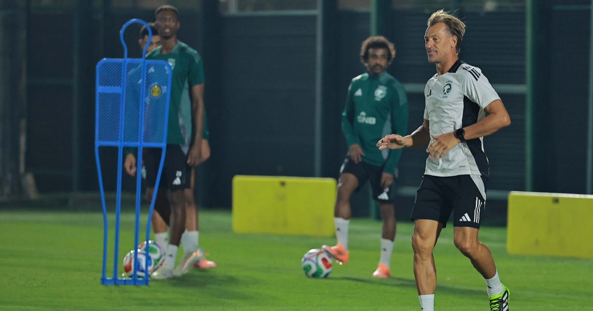 “لا أفضل المجازفة”.. هيرفي رينارد يوجه رسالة للاعبي السعودية