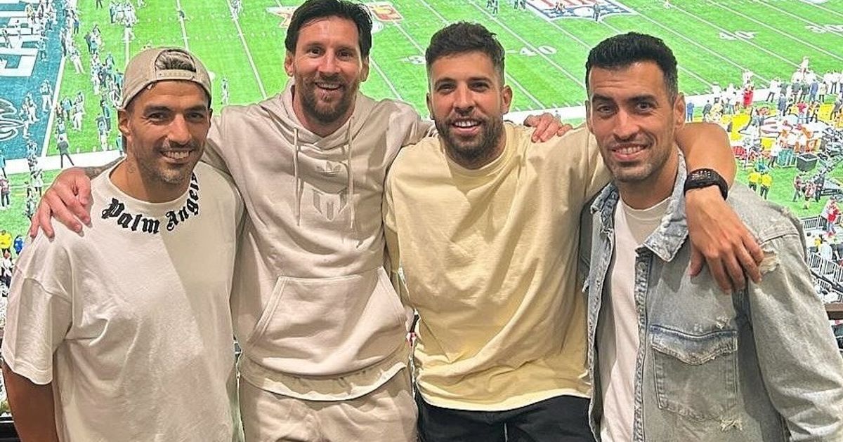 جوردي ألبا: لن أعود إلى كامب نو مثل ميسي