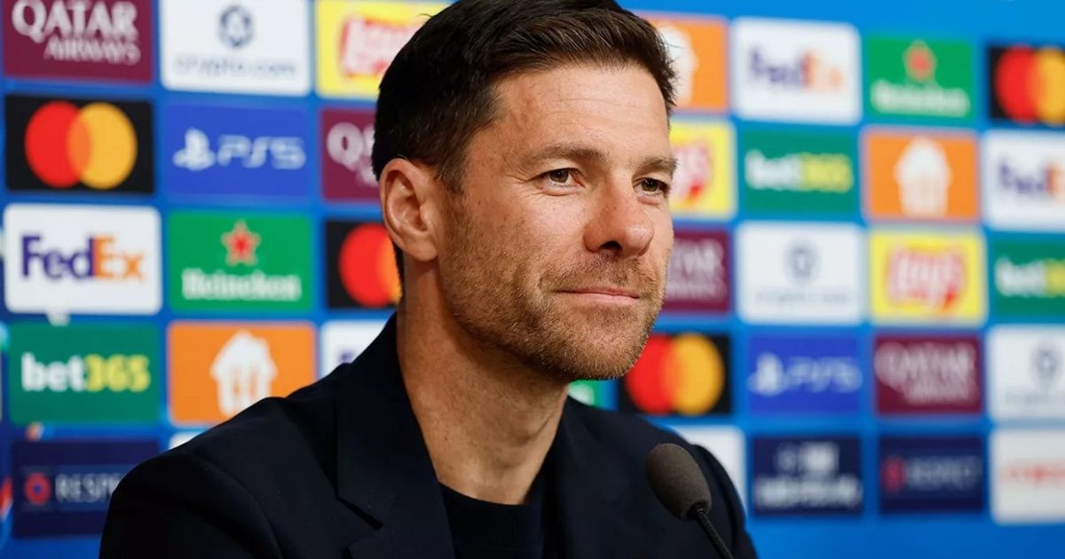 إدارة ريال مدريد تدعم المدرب تشابي ألونسو برسالة مباشرة