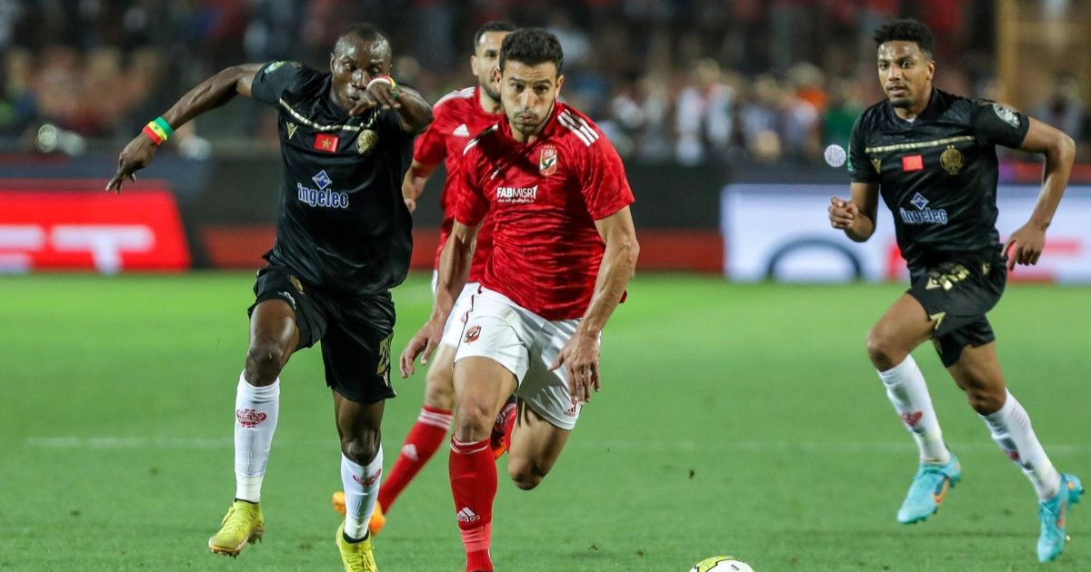 لماذا يرفض الأهلي المصري عودة حمدي فتحي؟