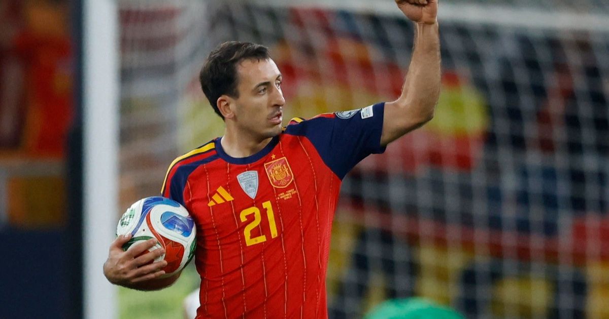 شاهد.. إسبانيا تتعادل مع تركيا وتتأهل لكأس العالم للمرة 17