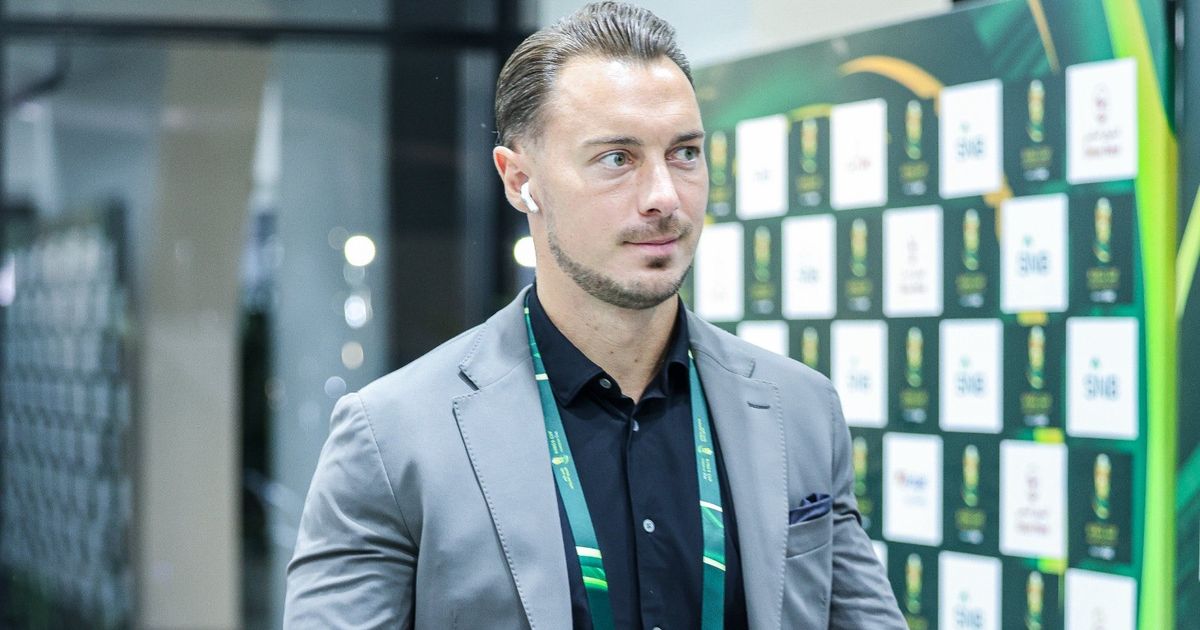 يايسله ينتقد لاعبي الأهلي رغم التأهل إلى نصف نهائي الكأس