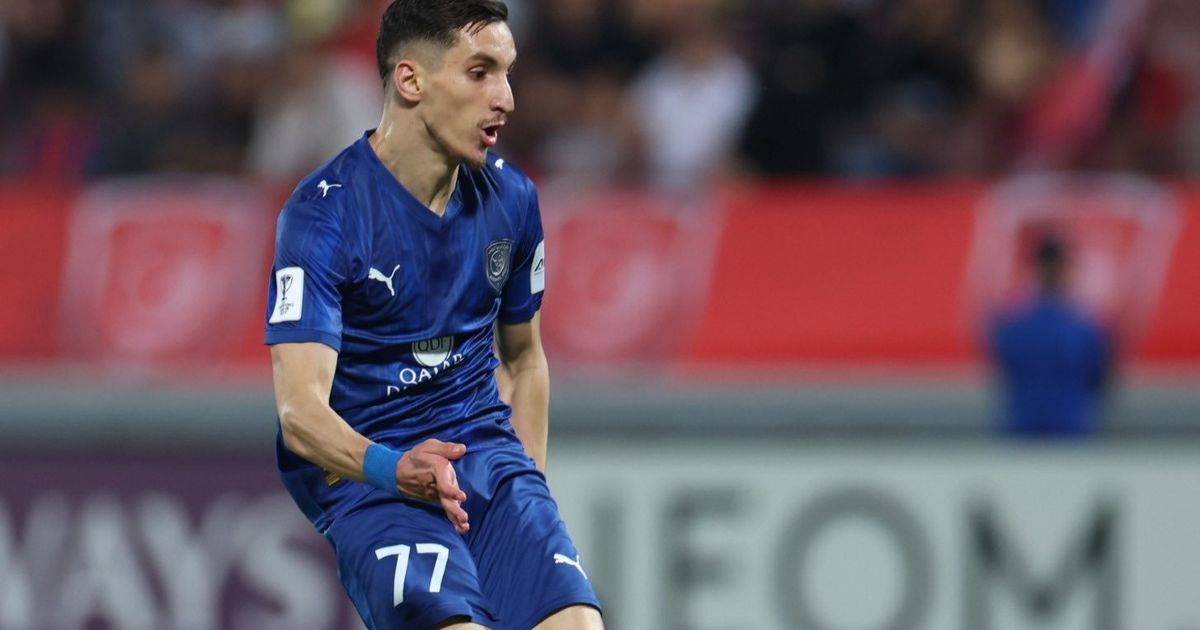 أسهم بولبينة ترتفع.. هل يشارك مع الجزائر في كأس أمم إفريقيا؟