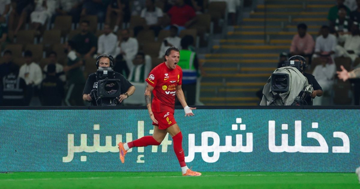 شاهد.. القادسية يتقدم على الأهلي في شوط أول مثير بكأس الملك