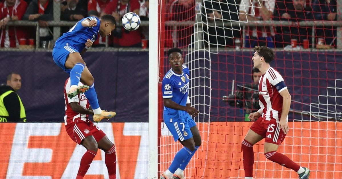 شاهد.. مبابي ينفجر ويسجل هاتريك في الشوط الأول ضد أولمبياكوس