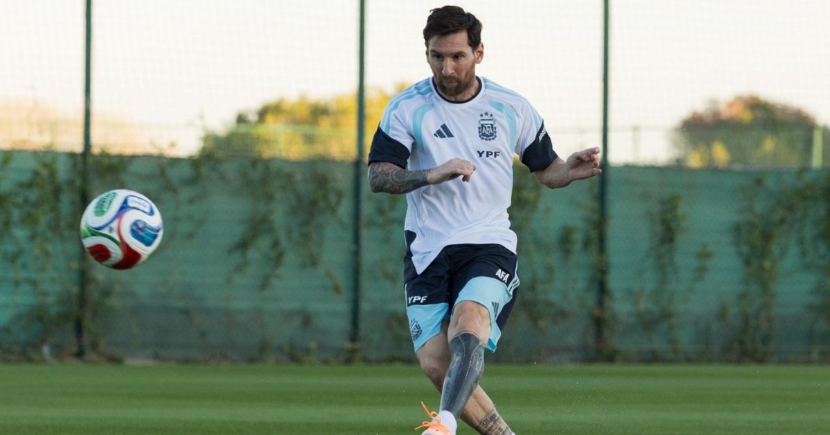 “لا أريد أن أكون عبئاً”.. ميسي يضع شرطاً للمشاركة بالمونديال