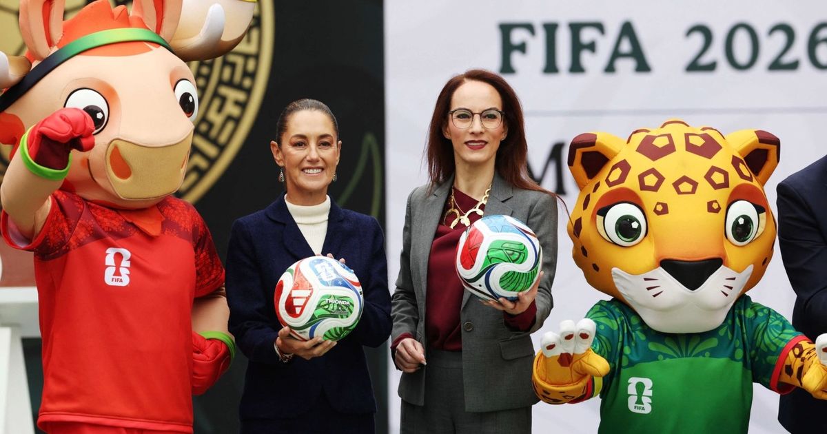 رئيسة المكسيك تتنازل عن مقعدها بافتتاح مونديال 2026