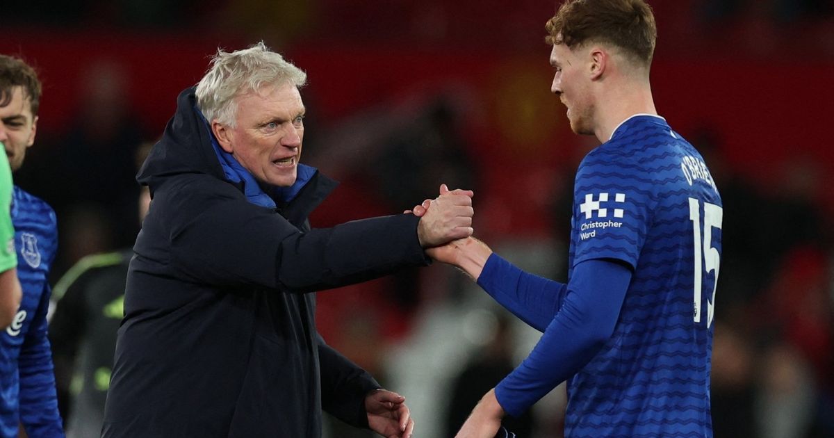 “غاي” يعتذر بعد صفع زميله.. وتعقيب “غريب” من مدرب إيفرتون