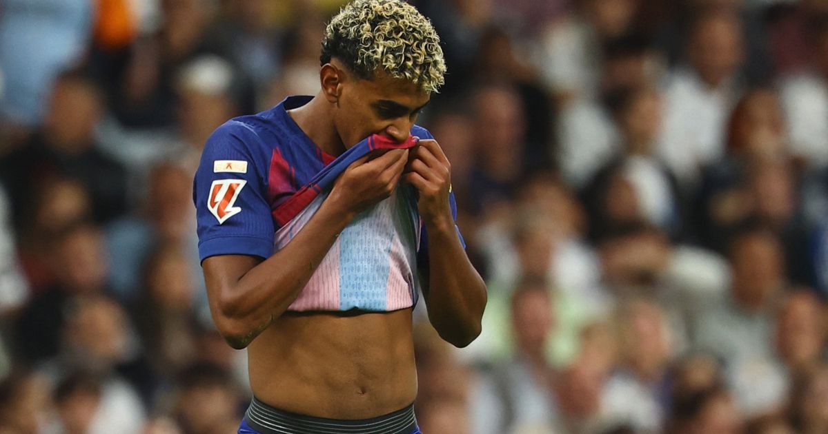 “ليس بسبب الخيانة”.. يامال ينفصل عن صديقته نيكي نيكول