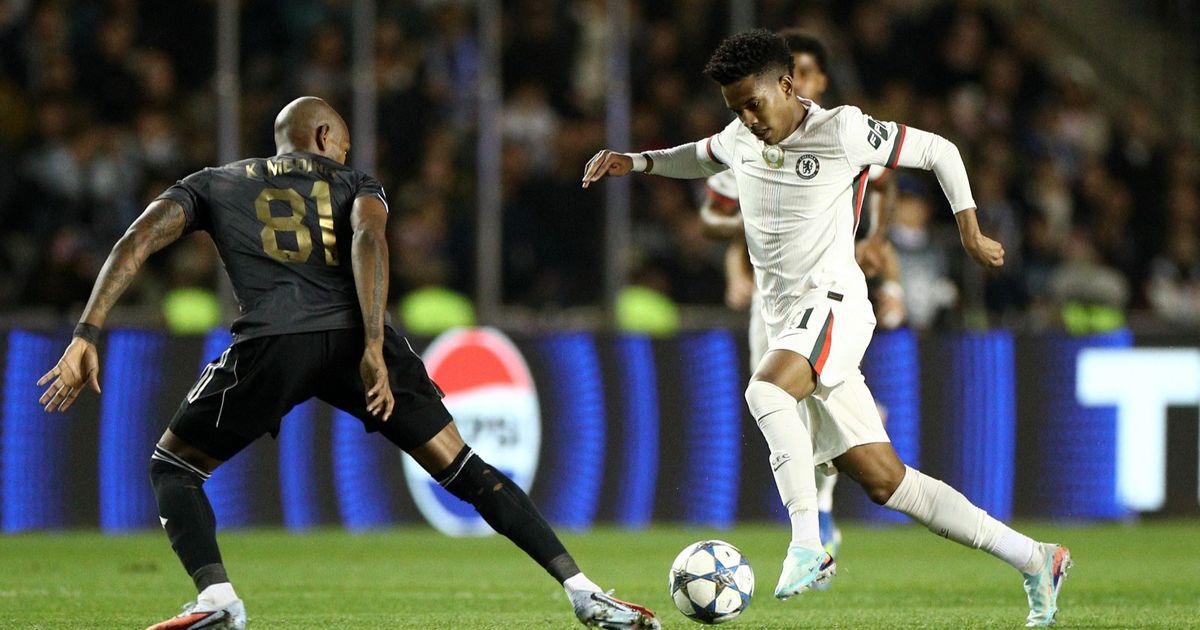 شاهد كاراباغ يفرض تعادلاً تاريخيا على تشيلسي في أبطال أوروبا