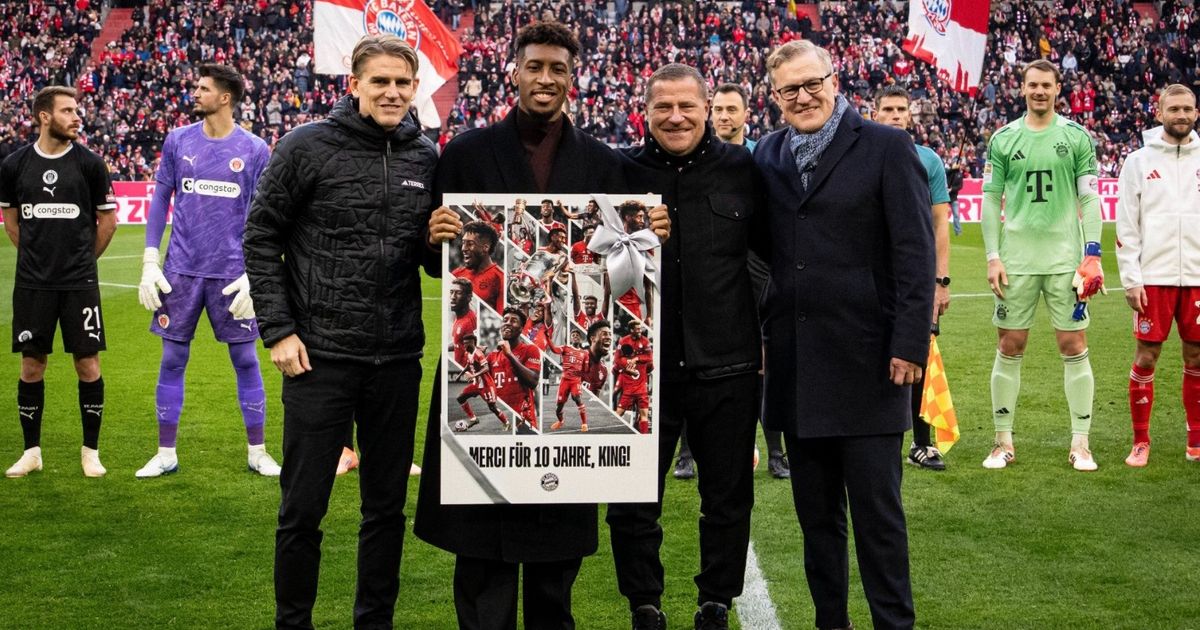 شاهد.. بايرن ميونيخ يكرم كومان بعد مسيرة حافلة