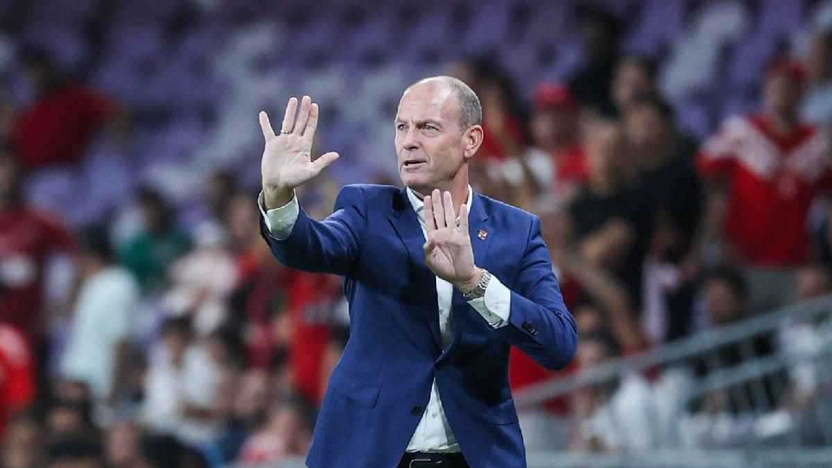 أشاد بـ 4 نجوم.. أكثر لاعب أثار استياء توروب في مباراة الأهلي وسيراميكا