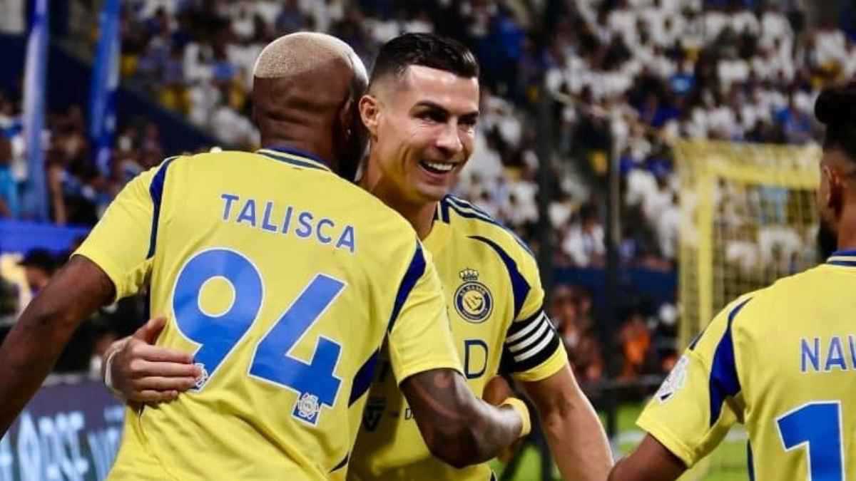 أفضل مهاجم في التاريخ.. تاليسكا يتحدث عن تجربة لعبه بجانب كريستيانو رونالدو