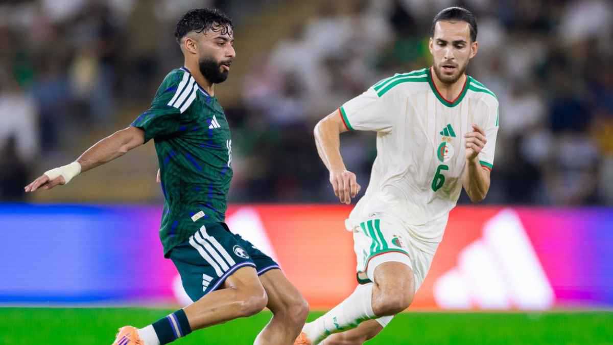 أول 90 دقيقة تلعبها.. رسالة مفاجئة من مدرب صالح أبو الشامات بعد خسارة “الأخضر”