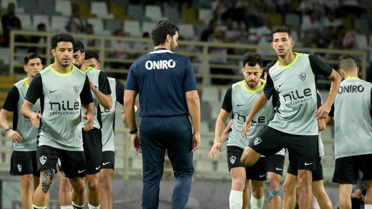 أول رد فعل من نجم الزمالك بعد قرار تجميده