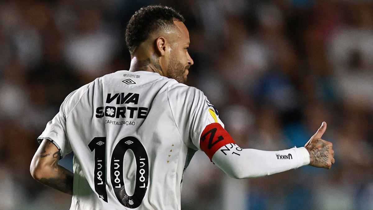 أولها ليفربول.. 5 أندية إنجليزية “تنقذ” مسيرة نيمار