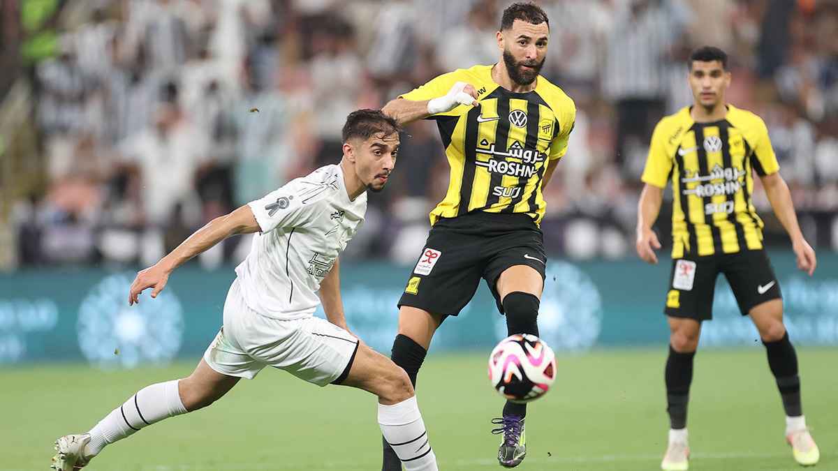 الاتحاد سيفوز بنتيجة كبيرة.. الجمعان يصدم الشباب السعودي (فيديو)