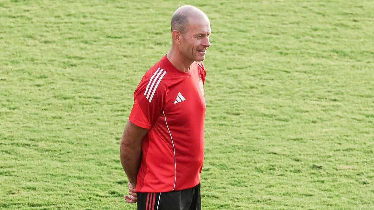 الخطيب غير راض عنه.. أسطورة الأهلي يكشف مفاجأة عن توروب (فيديو)