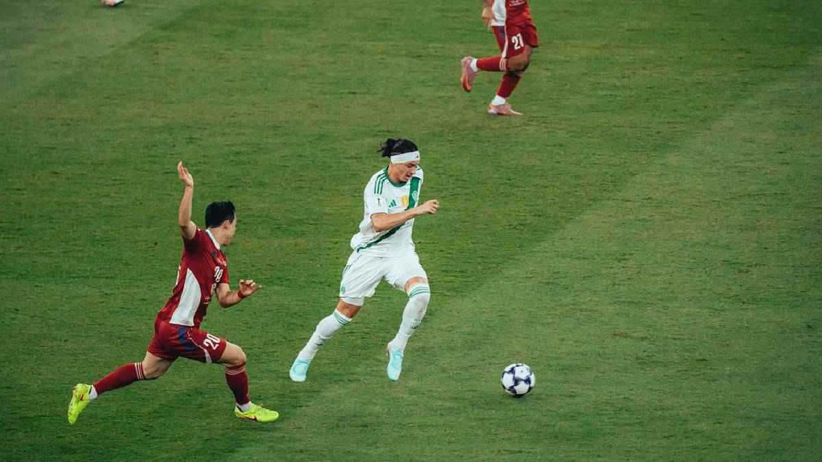 الشارقة الإماراتي ينهي سلسلة اللا هزيمة للأهلي السعودي في دوري أبطال آسيا للنخبة