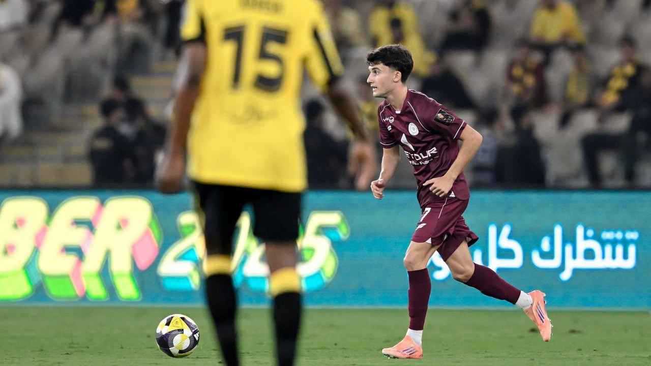 بالأسماء.. 3 لاعبين خذلوا الشباب أمام الاتحاد في ربع نهائي كأس الملك السعودي