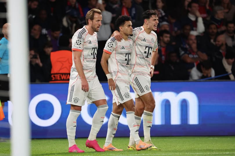 قد تكون صورة ‏‏‏كرة قدم‏، و‏كرة قدم‏‏ و‏تحتوي على النص '‏عتت [종교 ቁድግ STEWA O m‏'‏‏