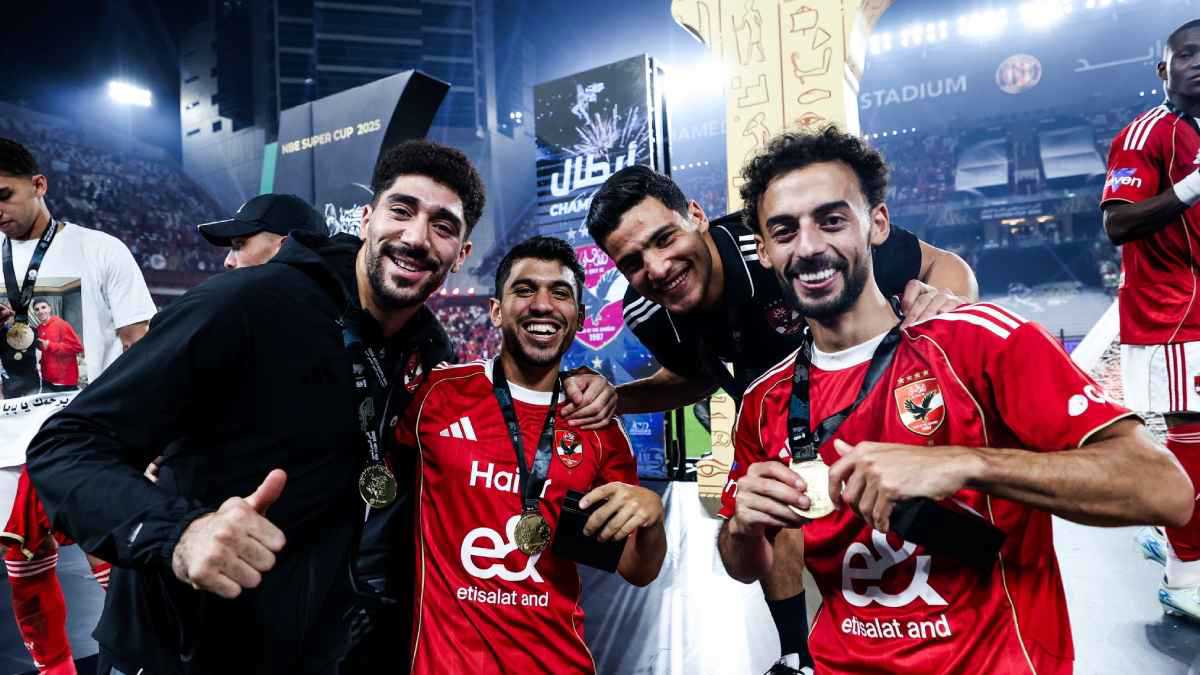 بعد التلويح بالزمالك.. الأهلي المصري يقدم “العرض الأخير” لنجم الفريق