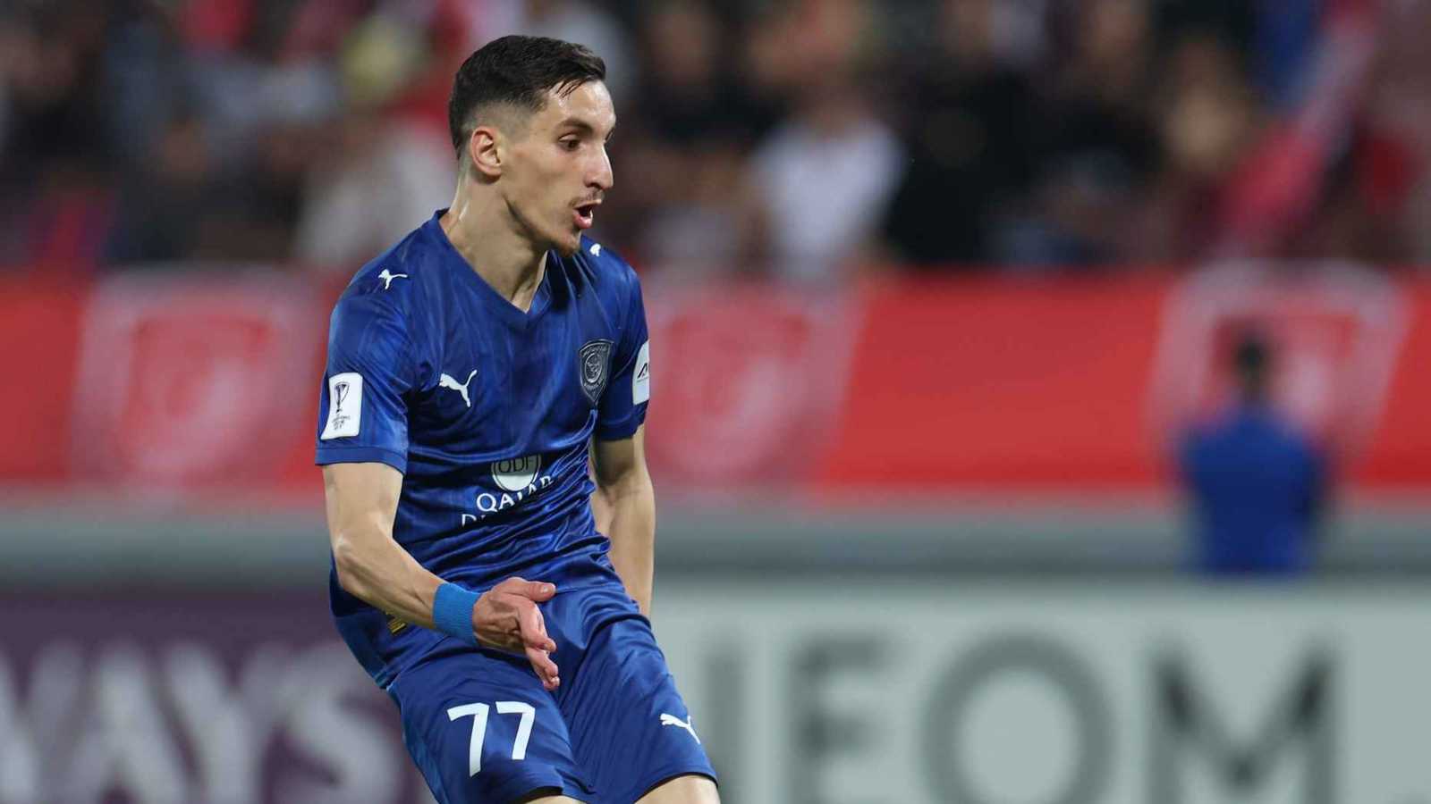 بعد تألقه أمام الاتحاد السعودي.. عادل بولبينة ينتظر مكافأة بيتكوفيتش