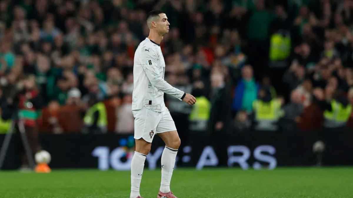 بعد هجوم جماهيري عارم.. “الفيفا” يعيد رونالدو إلى صورة كأس العالم (شاهد)