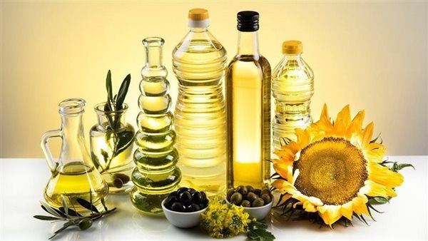 تراجع أسعار زيوت الطعام في الأسواق.. انخفاض يصل إلى 10 جنيهات للتر