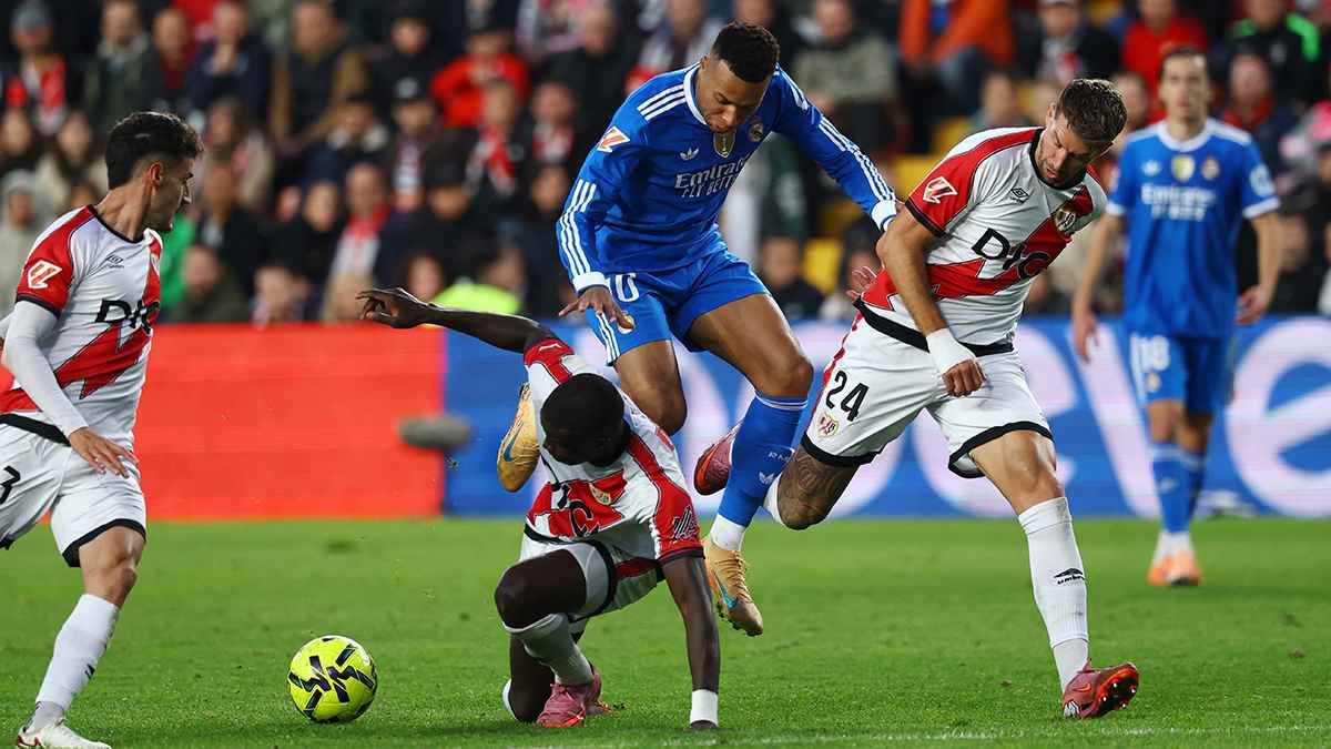 ترتيب الدوري الإسباني بعد تعثر ريال مدريد أمام رايو فاليكانو