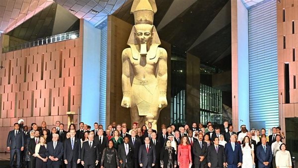 حجز تذاكر المتحف الكبير أونلاين بعطلة نهاية الأسبوع وبقية الأيام متاح فيها الطريقتين