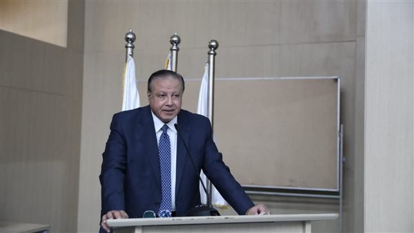 رئيس الجهاز المصري للملكية الفكرية يشارك في منتدى جامعة الجلالة حول التعاون بين الجامعة والصناعة