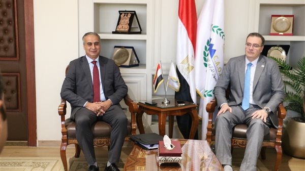 رئيسا التنظيم والإدارة وحماية المستهلك يبحثان تعزيز التعاون المشترك