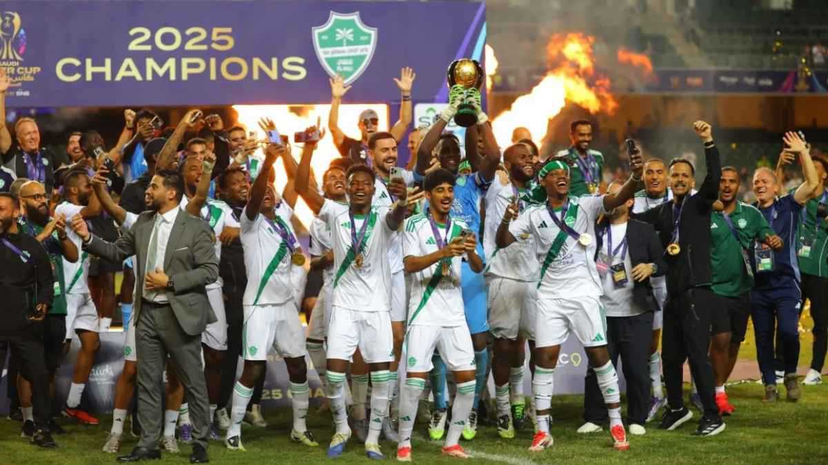 “ستكون مصيبة”.. تعليق ناري على “إعادة” نهائي السوبر السعودي (فيديو)