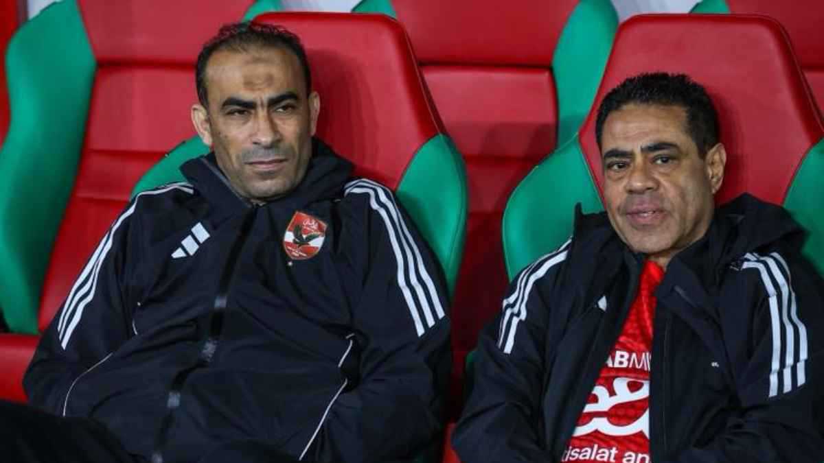 في غرفة الحكام.. رد فعل ناري من سيد عبد الحفيظ تجاه حكم مباراة الجيش الملكي