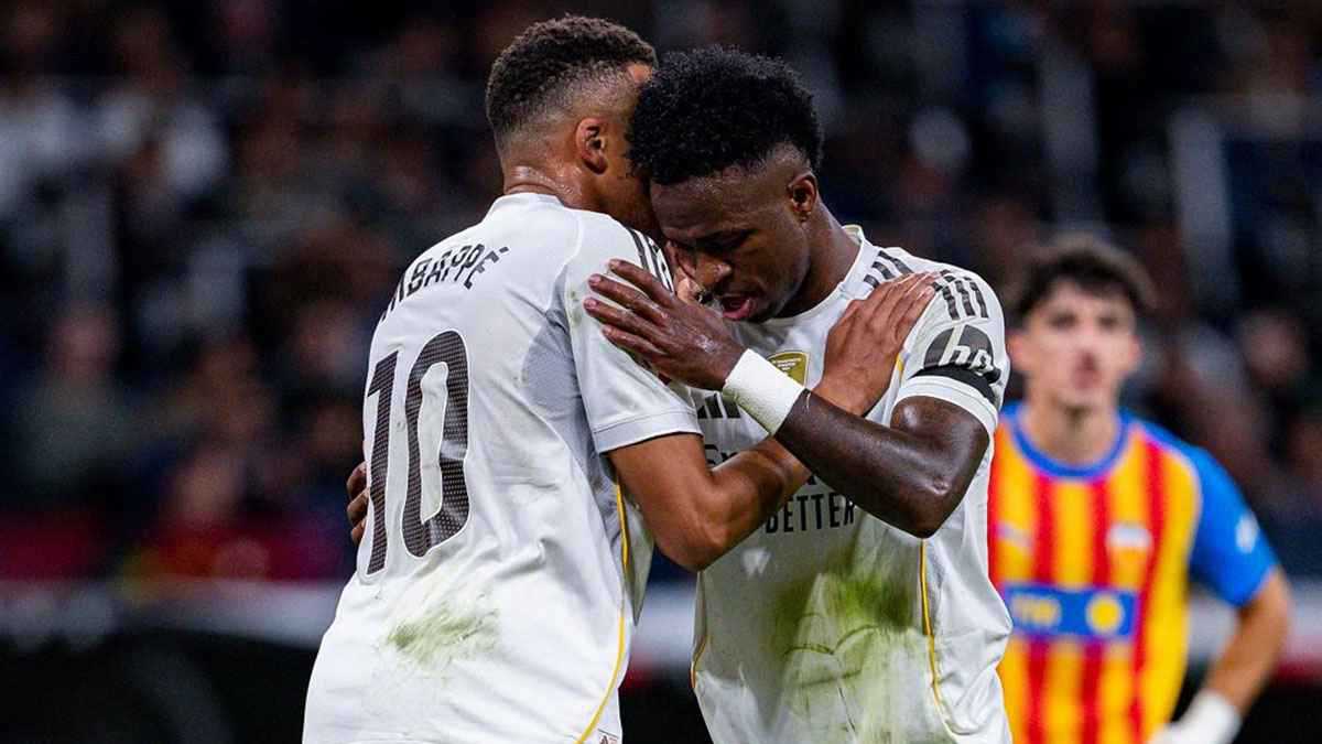 فينيسيوس “يعكر” ليلة مبابي التاريخية